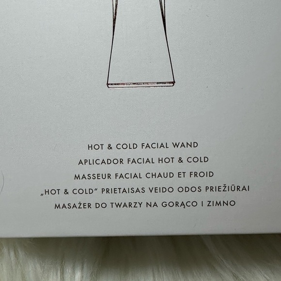 Hot & Cold Facial Wand by Monat NEW - Picture 2 of 5